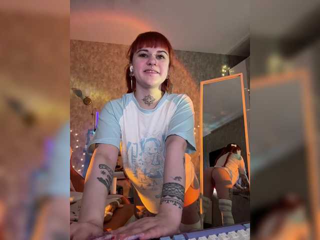 LolyMolly's BongaCams show and profile