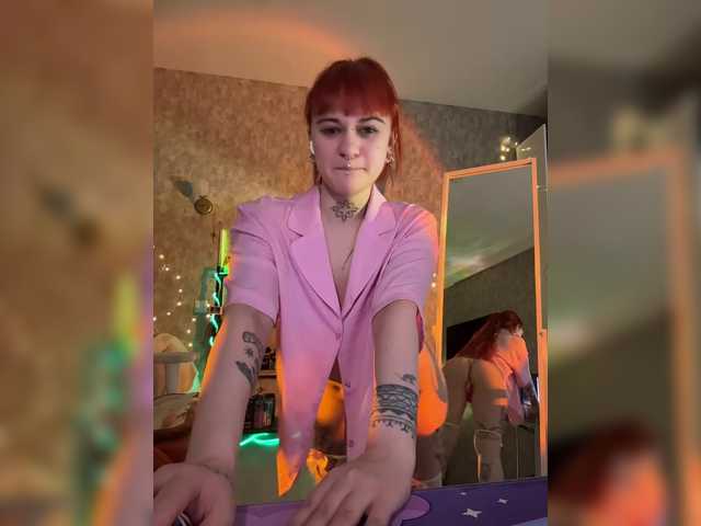 LolyMolly's BongaCams show and profile