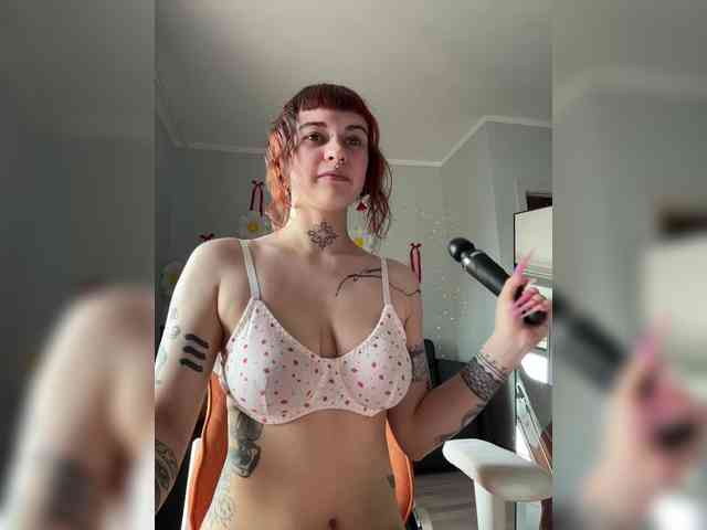 LolyMolly webcam
