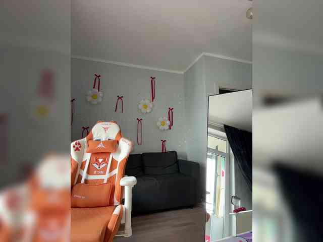 LolyMolly webcam