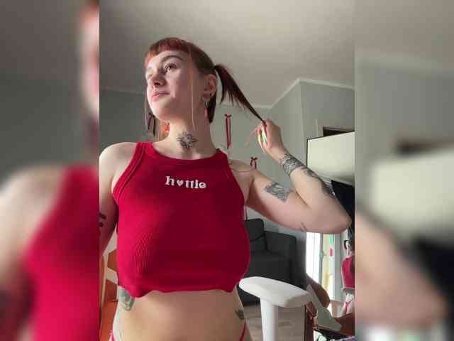 LolyMolly webcam