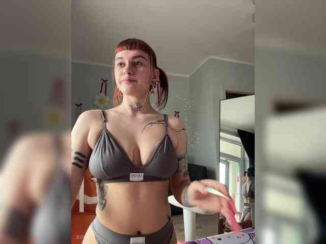live sex camera LolyMolly