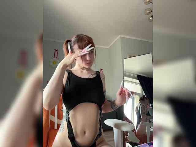 LolyMolly webcam