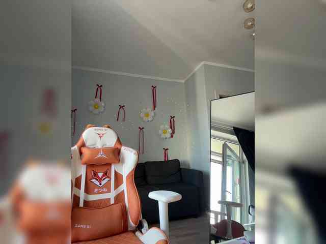 LolyMolly webcam