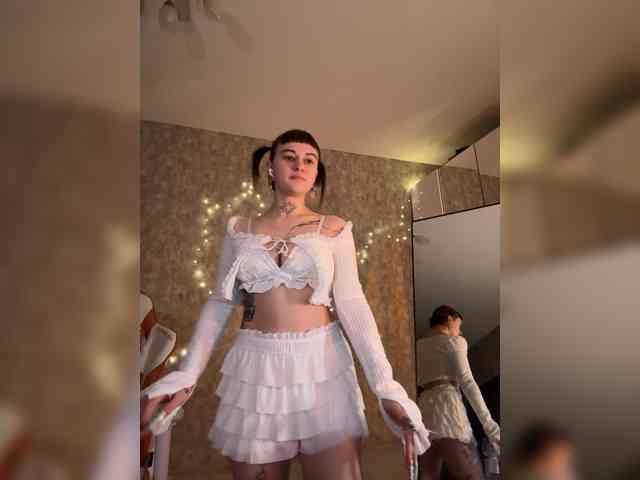 LolyMolly webcam