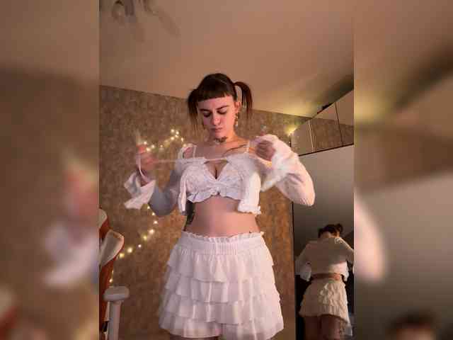 LolyMolly webcam