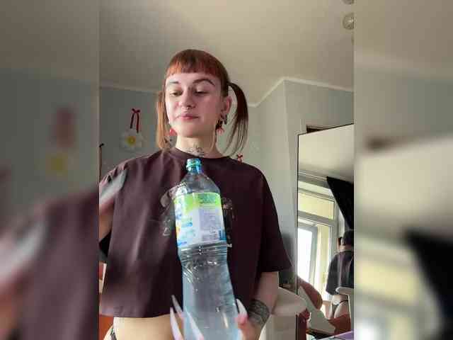 LolyMolly webcam