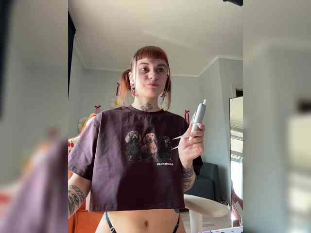 LolyMolly webcam