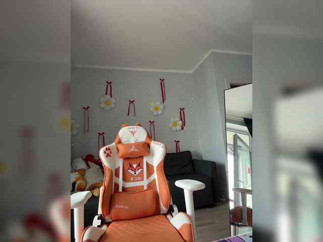 LolyMolly webcam