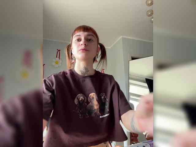 LolyMolly webcam