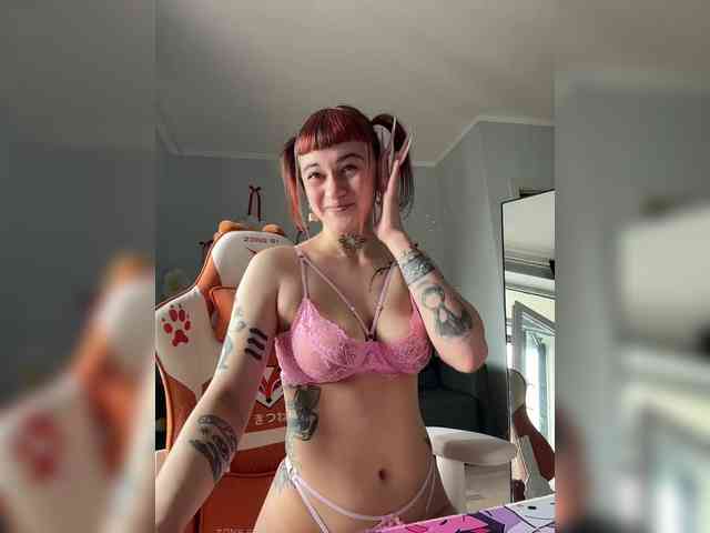 LolyMolly webcam