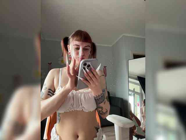 LolyMolly webcam