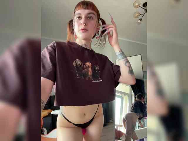 LolyMolly webcam