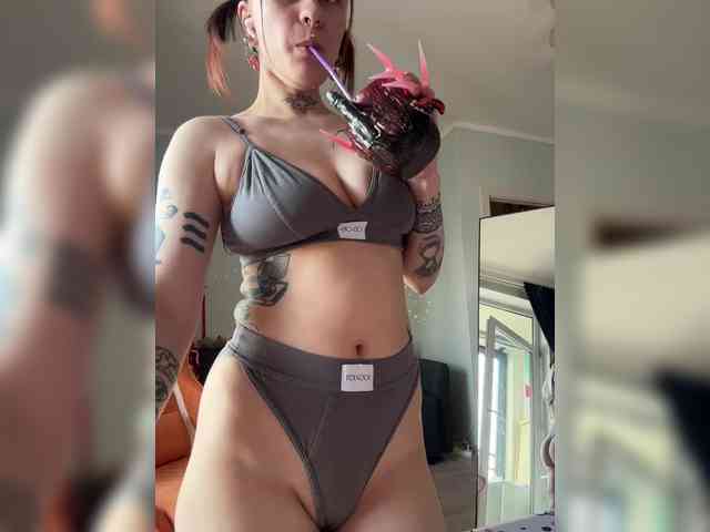 private live cam LolyMolly