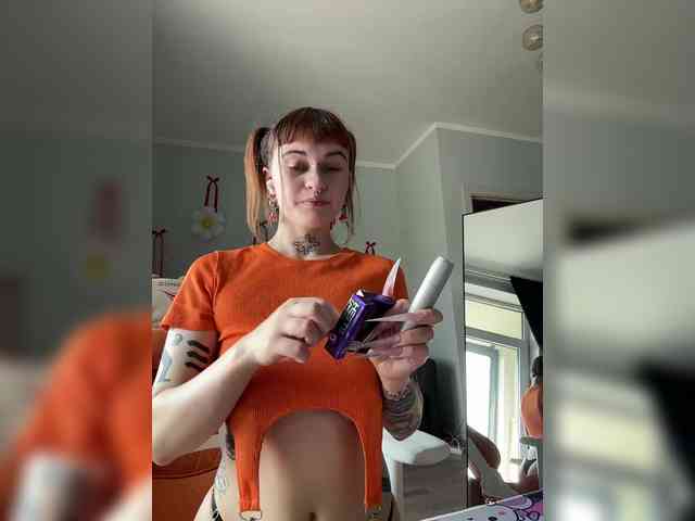 LolyMolly webcam