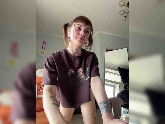 LolyMolly webcam