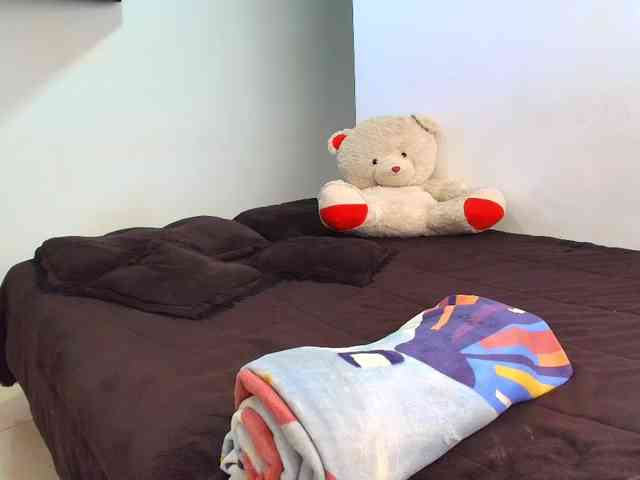ANTONELLA69 webcam