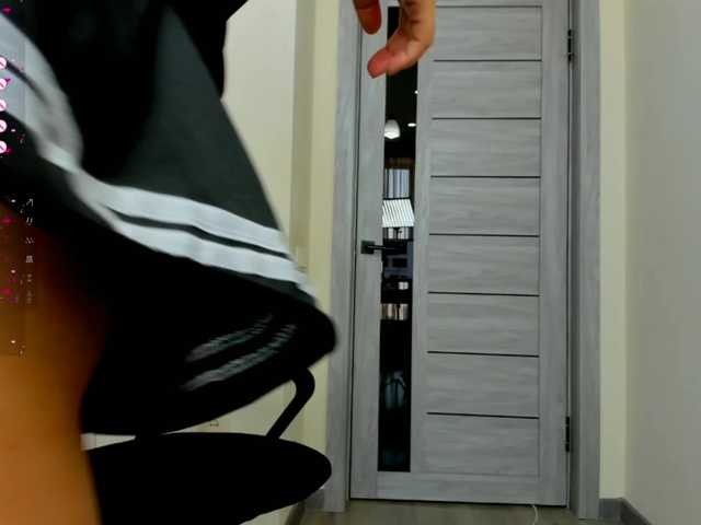 Yumikaa's BongaCams show and profile