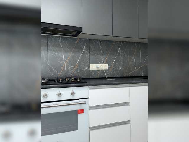 Yumikaa's BongaCams show and profile