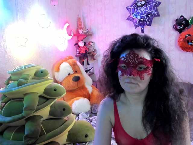 Kiki-Rich's BongaCams show and profile