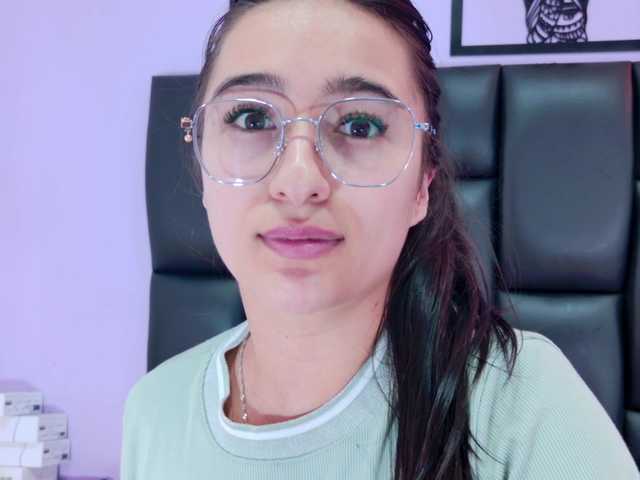 imeliza's BongaCams show and profile