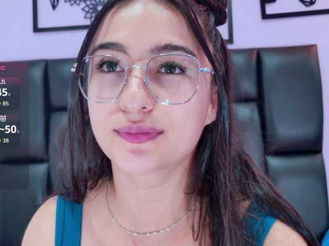 imeliza's BongaCams show and profile