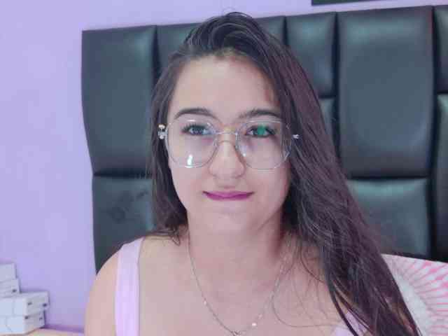 imeliza Live Webcam on BongaCams