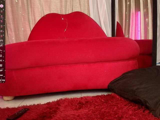 Natasha-Wilde's BongaCams show and profile