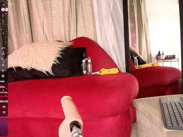 Natasha-Wilde webcam