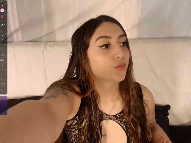 Natasha-Wilde webcam