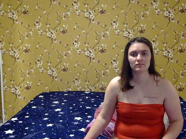 Karlabby's BongaCams show and profile
