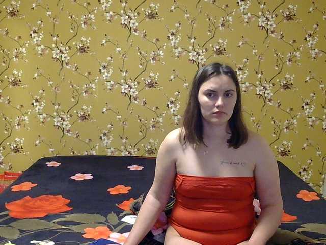 Karlabby's BongaCams show and profile