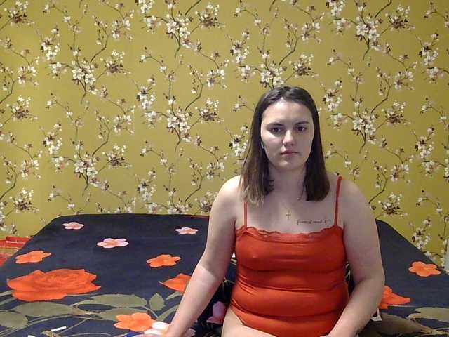 Karlabby's BongaCams show and profile