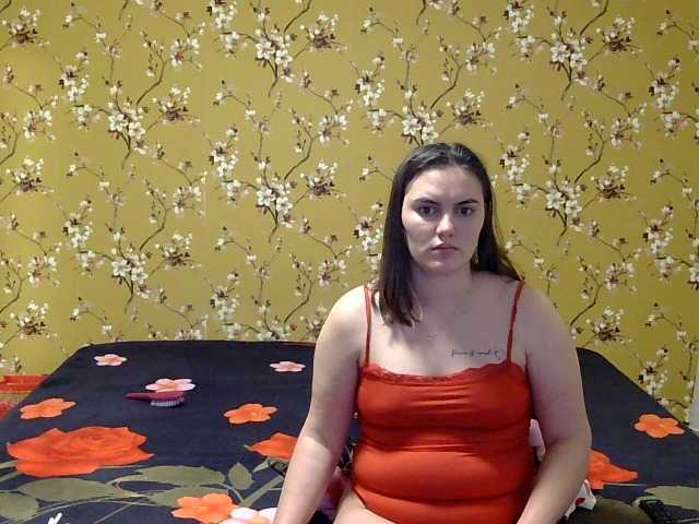 Karlabby's BongaCams show and profile