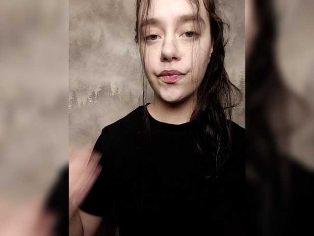 MilkaVay1's BongaCams show and profile