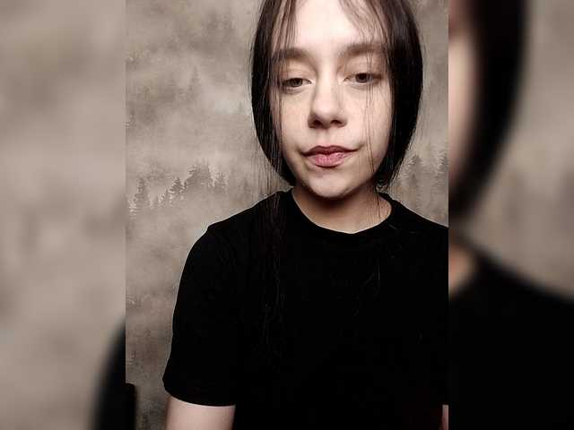 MilkaVay1's BongaCams show and profile