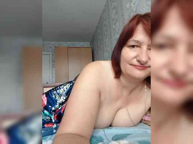 MoniikaSweet webcam
