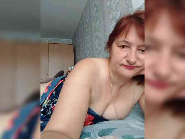 MoniikaSweet webcam