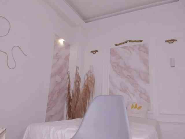 Pamela-78 webcam