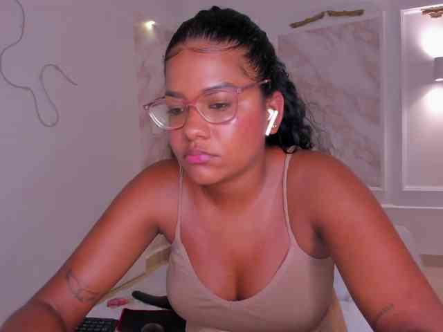 Pamela-78 webcam