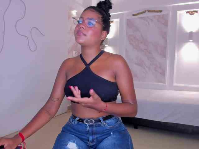Pamela-78 webcam