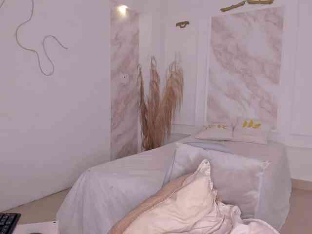 Pamela-78 webcam