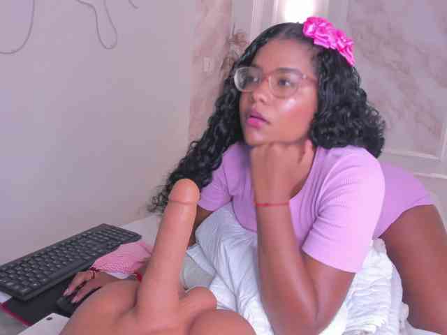 Pamela-78 webcam