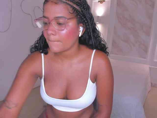 Pamela-78 webcam