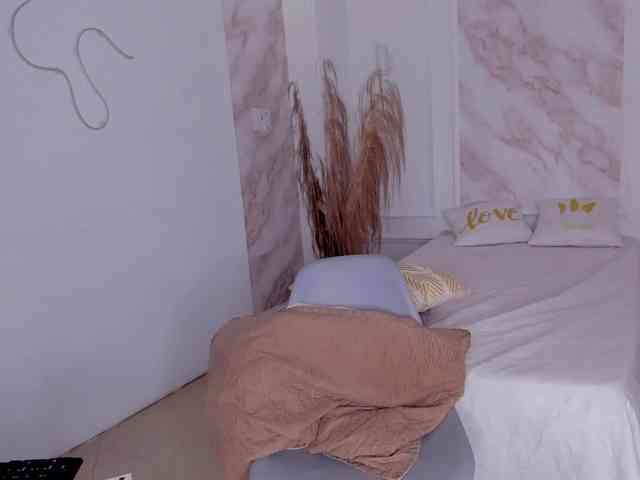 Pamela-78 webcam
