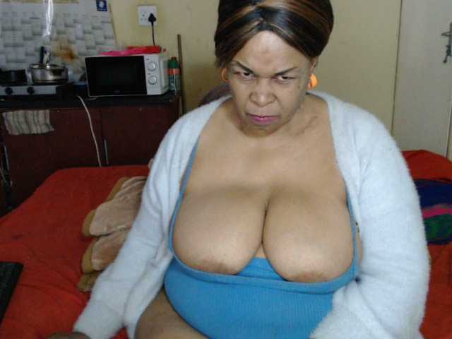 Mydreamgirrl's BongaCams show and profile