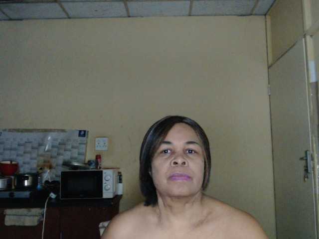 Mydreamgirrl's BongaCams show and profile