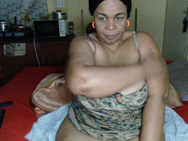 Mydreamgirrl's BongaCams show and profile