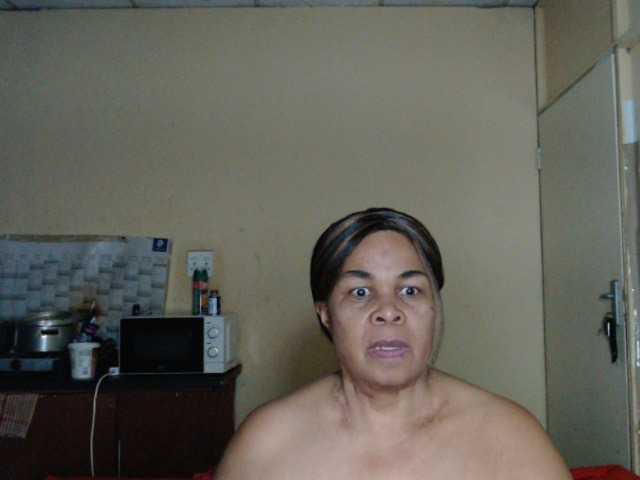 Mydreamgirrl's BongaCams show and profile