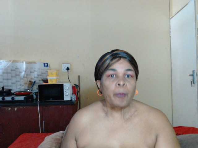 Mydreamgirrl's BongaCams show and profile